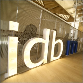 Work in Marbella IDB Mobile Logo